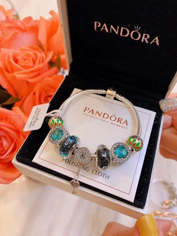 Pandora Bracelets 840